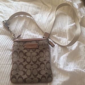 Coach crossbody bag with front pocket